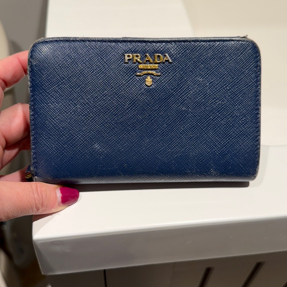 Prada Saffiano Rehab condition Leather Blue - Picture 3 of 6